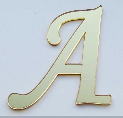 Plexiglas Buchstaben „A“ Gold