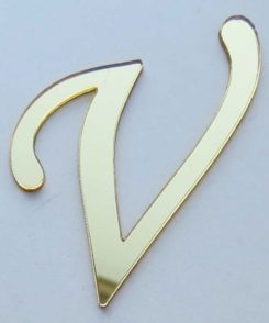 Plexiglas Buchstaben „V“ Gold