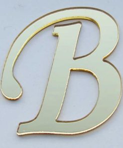 Plexiglas Buchstaben „B“ Gold