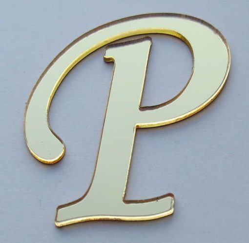 Plexiglas Buchstaben „P“ Gold
